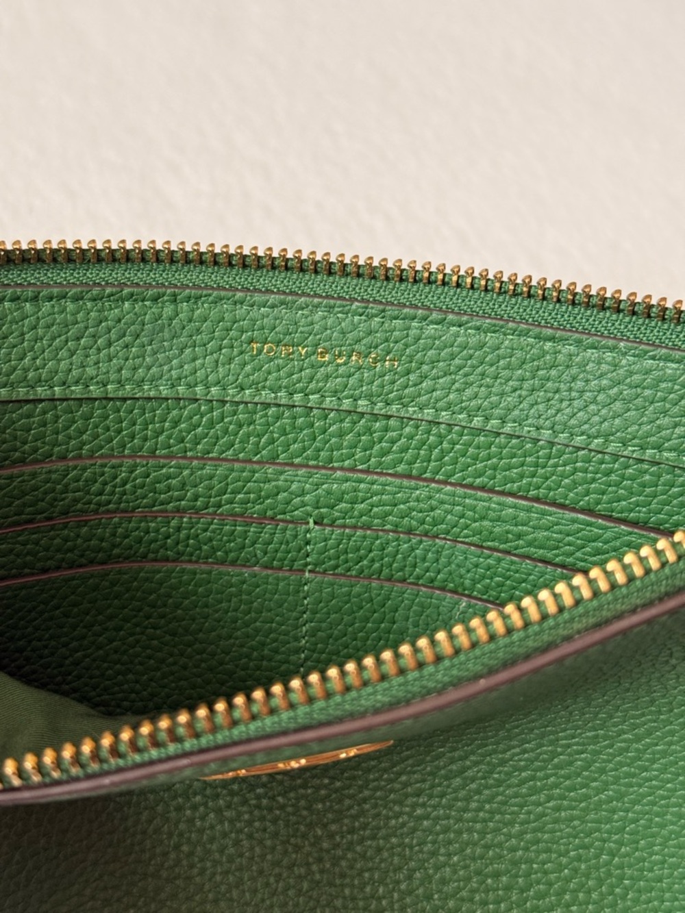 Tory Burch Carson Zip Top Crossbody Bag Green - Picture 4 of 9